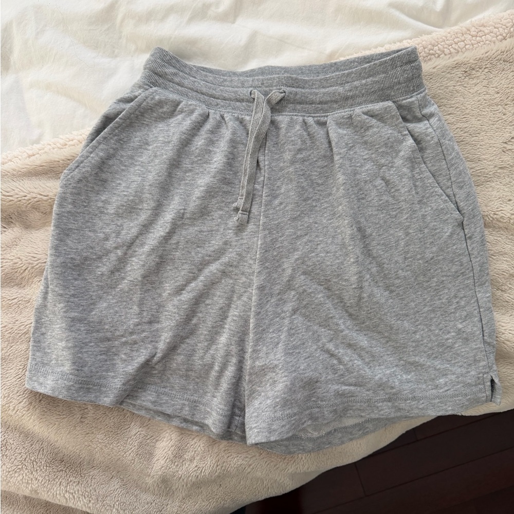 Old Navy Gray Athletic Shorts for Women